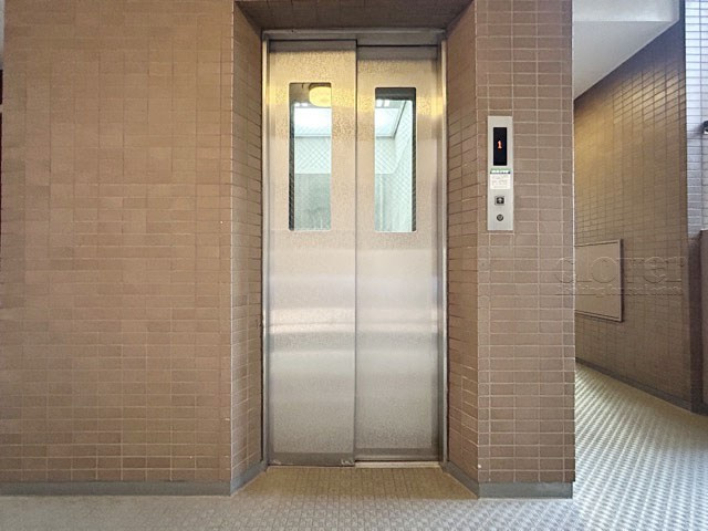 【設備】 | アールヴェール荻窪北 | 無いと困ってしまう設備の筆頭がエレベーター。定期的なメンテナンスが必要な大型機械です。よく整備されていることをご確認ください。～即日のご見学可能～　お問合せはお気軽にどうぞ。