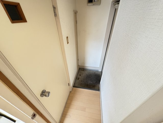 ピュアハウス真間の玄関