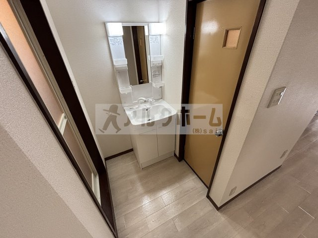 山下マンションの洗面所