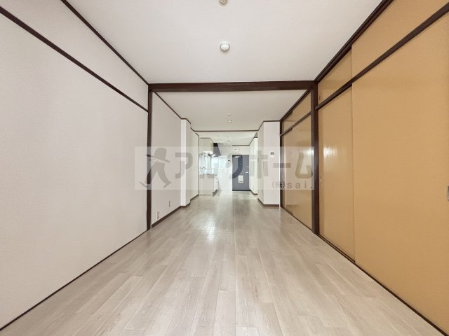 山下マンションの居間・リビング