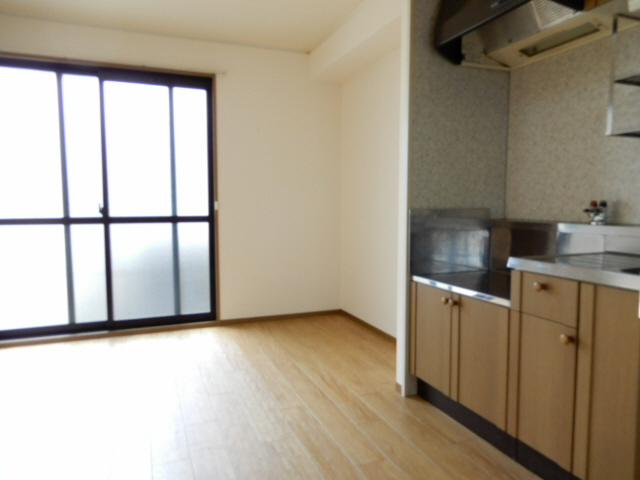 アサンテBの居間・リビング