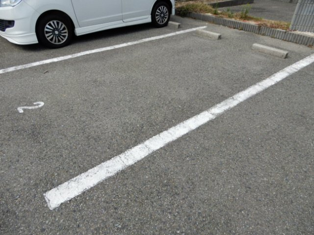 アサンテBの駐車場