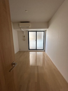 S-FORT江坂垂水町(旧：サムティ江坂Vangelo)の居間・リビング|リビングです