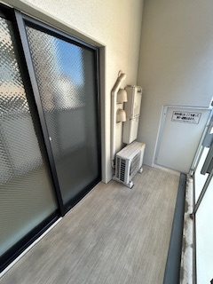 S-FORT江坂垂水町(旧：サムティ江坂Vangelo)のバルコニー|バルコニーからの眺めを楽しみながら食事をしませんか