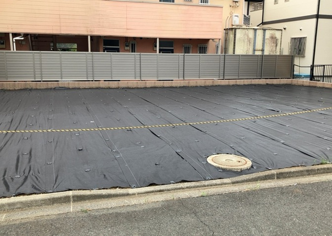 【外観】 | 土地購入を検討されている場合、境界杭がない状態で購入してしまうと境界確定測量をする必要があり、費用がかかります。購入の前に、売主、隣土地所有者立ち合いのもと境界を確定し境界杭を設置するのがベストです。