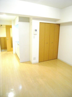 【居間・リビング】 | グランハウス宮崎台 | ※同物件別室の写真です。※参考写真