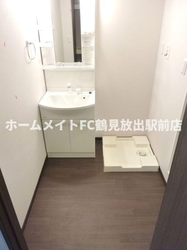 東大阪市森河内西１丁目のアパートの洗面所