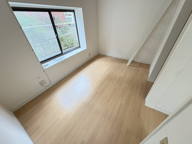 ピュアハウス真間の居間・リビング