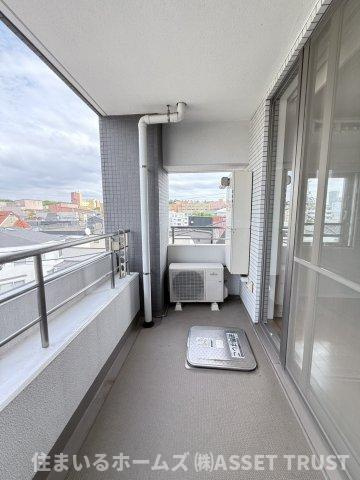 ビラハイツ参宮橋のバルコニー