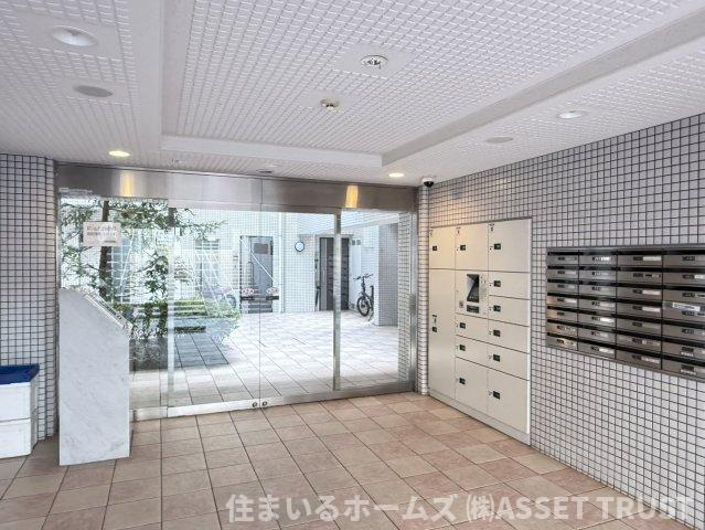 ビラハイツ参宮橋のエントランス