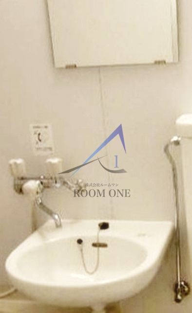 セブンスターハイツ代々木の洗面所|洗面台です。