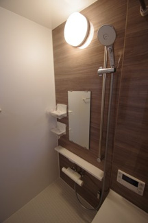 【浴室】 | 【仲介手数料無料！！】国立市西1丁目　新築戸建て（全7区画）D号棟　6380万円