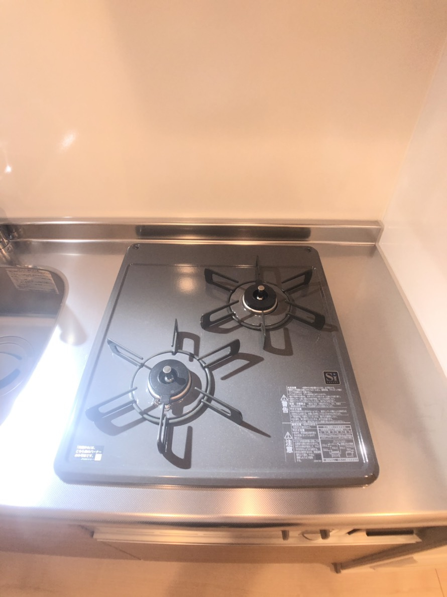 ティモーネ押上トゥーレのキッチン|2口ガスコンロ