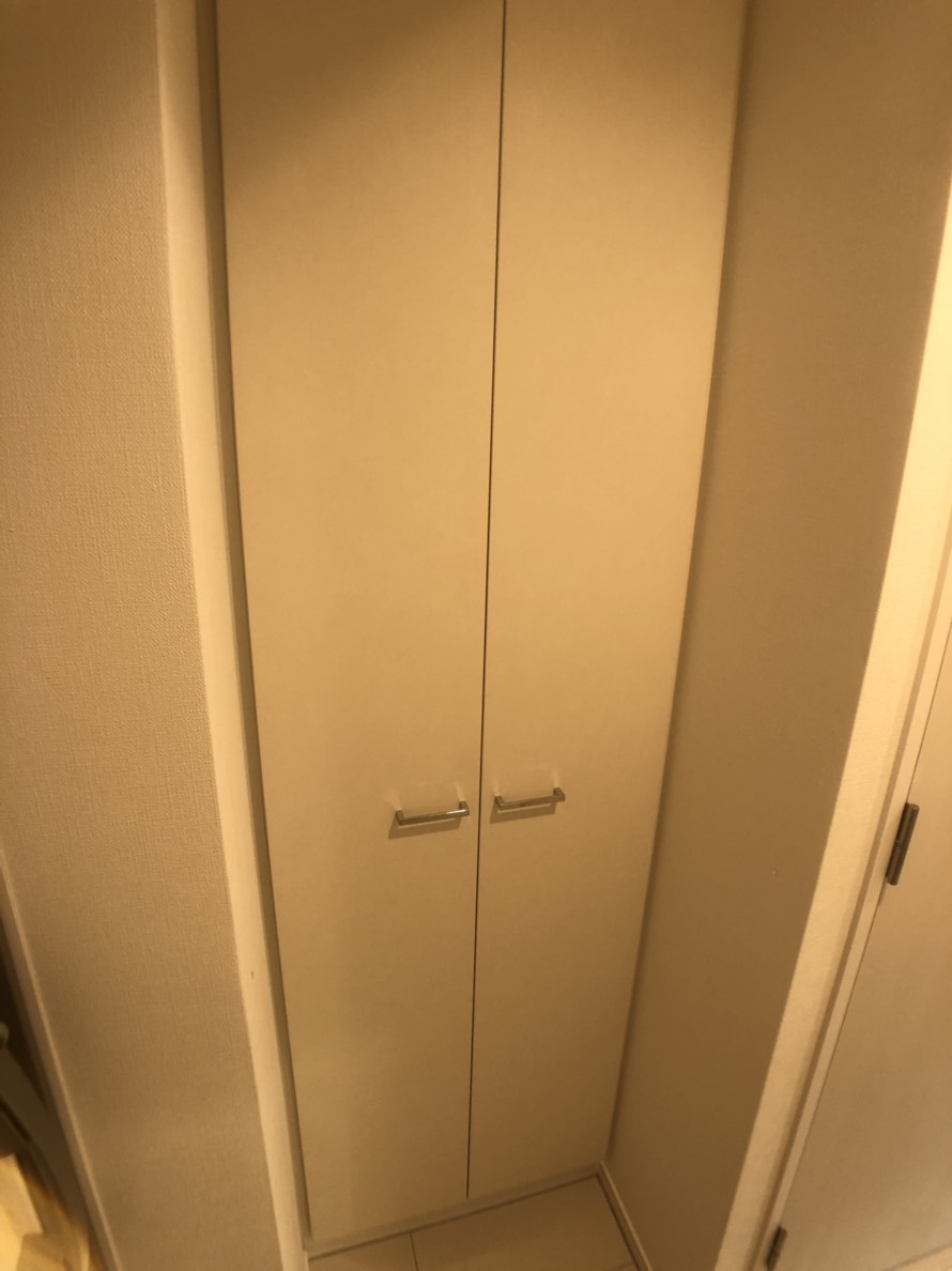 ティモーネ押上トゥーレの玄関|シューズボックス