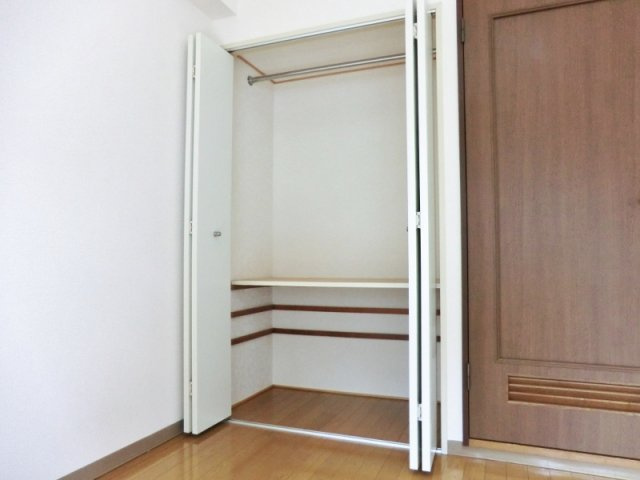 シャンフレア北浦和の収納|★収納クローゼットタイプです。★