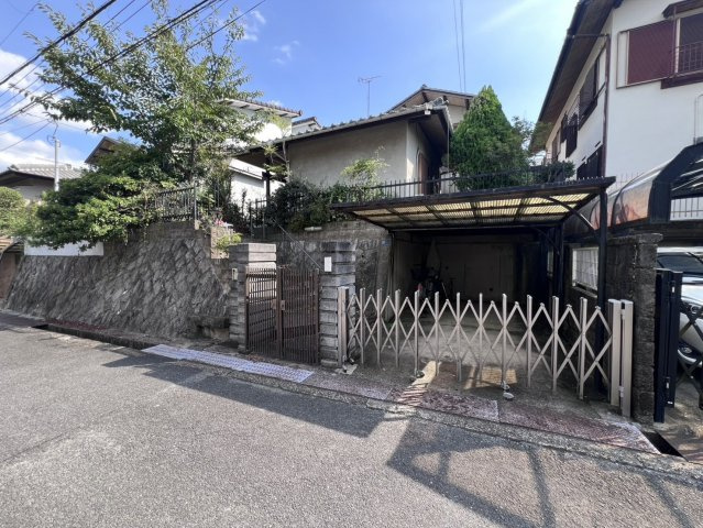 奈良市藤ノ木台3丁目　戸建