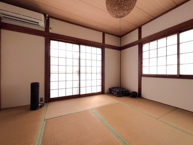 奈良市藤ノ木台3丁目　戸建の和室|趣のある日本建築です！