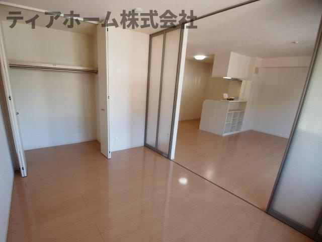 ディーグラフォート上牧の洋室|スタンダードな洋室です