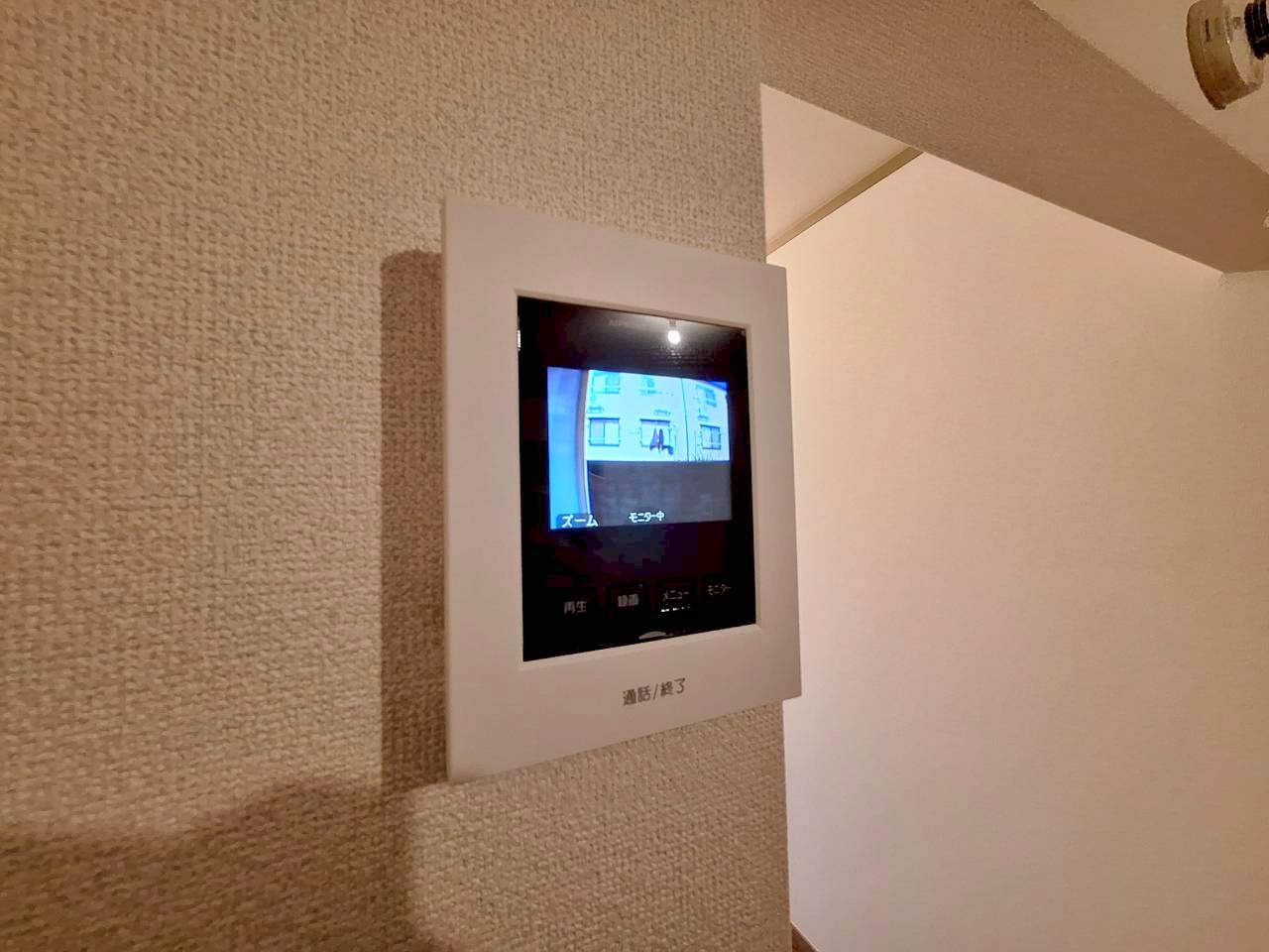 シャテニエのセキュリティ|★不審者をシャットアウト！安心のTVモニター付きドアホン★