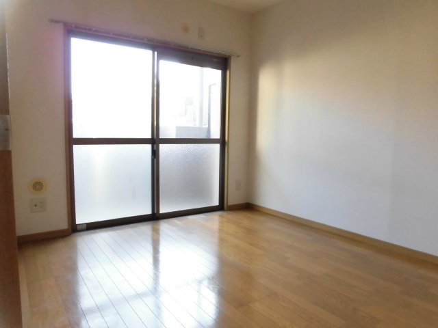 コーポラス青柳の居間・リビング