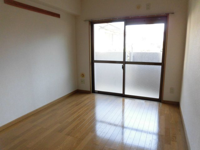 コーポラス青柳の居間・リビング