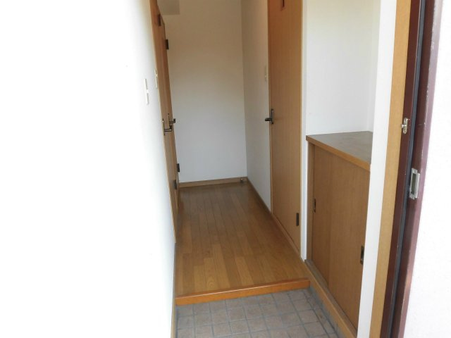 コーポラス青柳の玄関