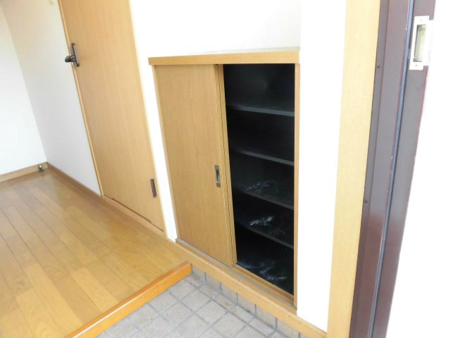 コーポラス青柳の収納