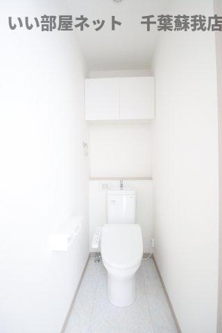 Ｇａｒｅｎａｒｅ　Ｖｉｌｌａ （ガレナーレヴィラ）のトイレ|落ち着いた色調のトイレです