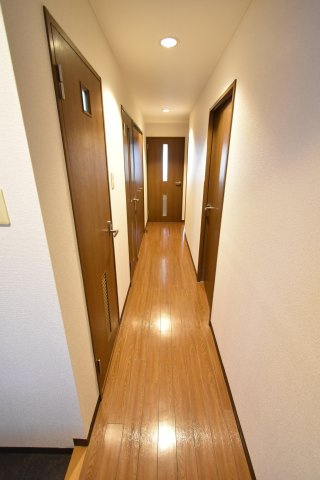 ｸﾞﾘｰﾝﾋﾙﾄﾐﾀの玄関