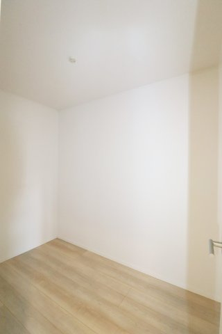 郡山市字城清水　　　１号棟　　　桜小学校、郡山第３中学区の洋室|テレワークルーム♪