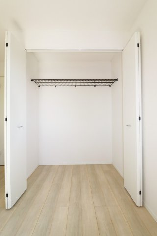 郡山市字城清水　　　１号棟　　　桜小学校、郡山第３中学区の収納