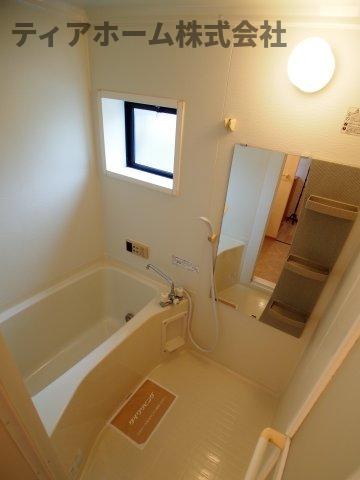 北葛城郡上牧町大字中筋出作の賃貸マンションの浴室|お風呂で日々の疲れを落としましょう