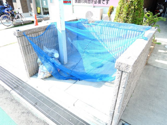 アンプルールフェールビエント高槻のその他共用部分