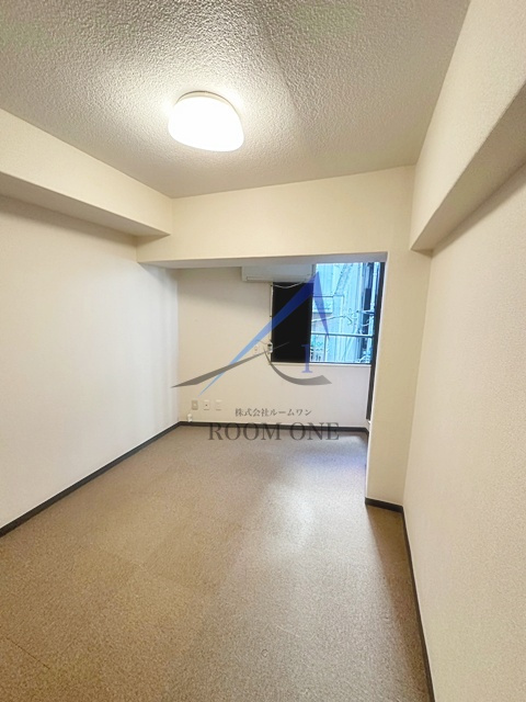 インペリアル御茶ノ水の居間・リビング|洋室のお部屋です。