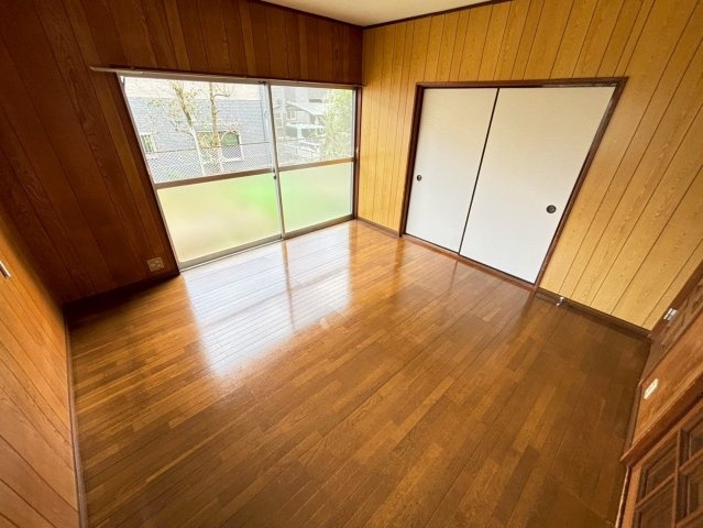 【居間・リビング】