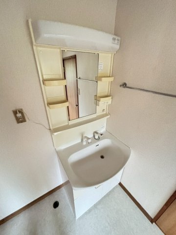 【独立洗面台】