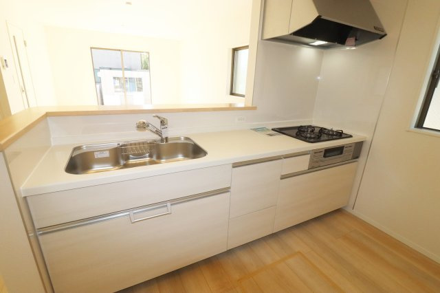 郡山市字城清水　　　２号棟　　　桜小学校、郡山第３中学区のキッチン