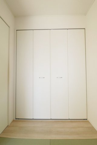 郡山市字城清水　　　２号棟　　　桜小学校、郡山第３中学区の収納