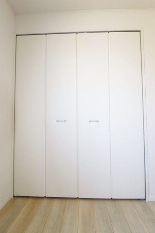 郡山市字城清水　　　２号棟　　　桜小学校、郡山第３中学区の収納