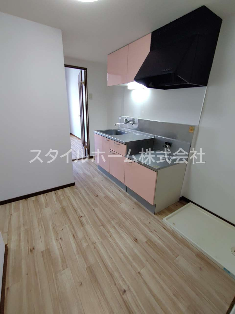 サンハイツサノックスA棟の居間・リビング|別部屋写真です。