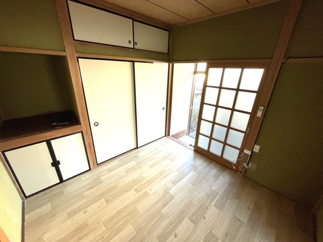 海の近くに住みたい人へ　いすみ市大原　戸建貸家の洋室