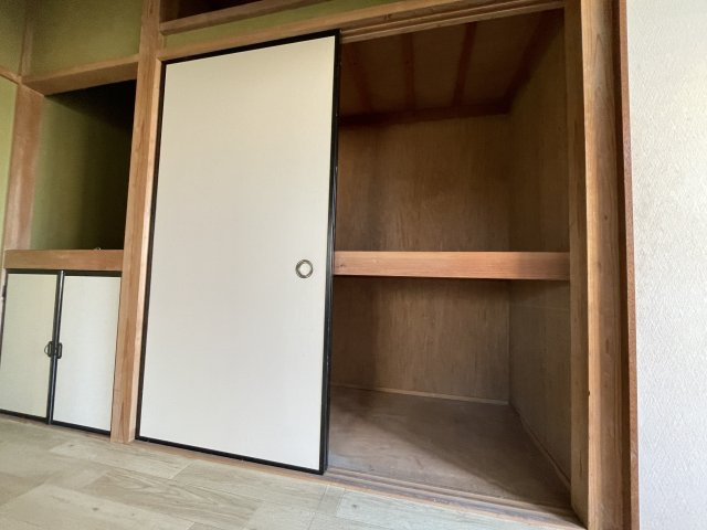 海の近くに住みたい人へ　いすみ市大原　戸建貸家の収納