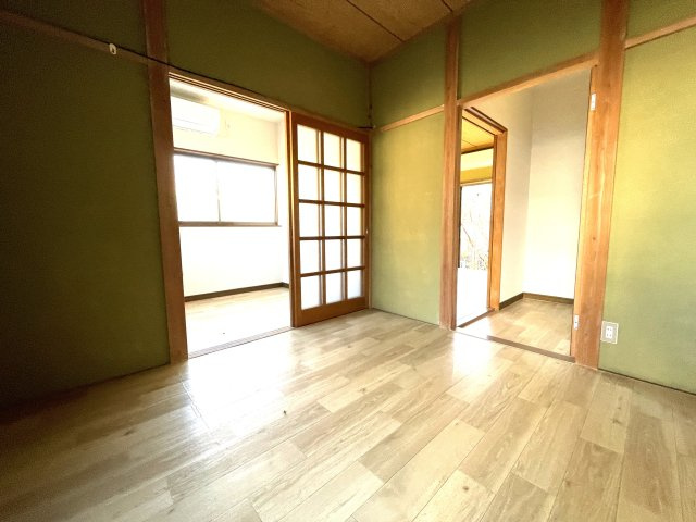 海の近くに住みたい人へ　いすみ市大原　戸建貸家の洋室