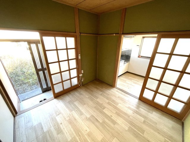 海の近くに住みたい人へ　いすみ市大原　戸建貸家の洋室