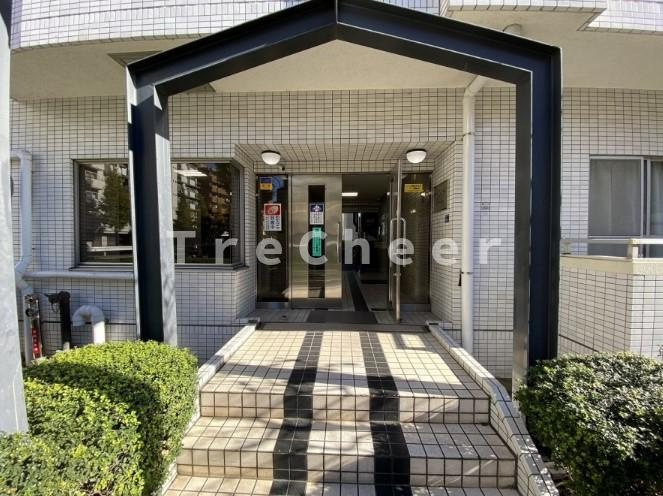 日神パレス西台第２のエントランス