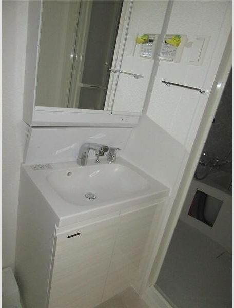 S-RESIDENCE江坂Libleの独立洗面台