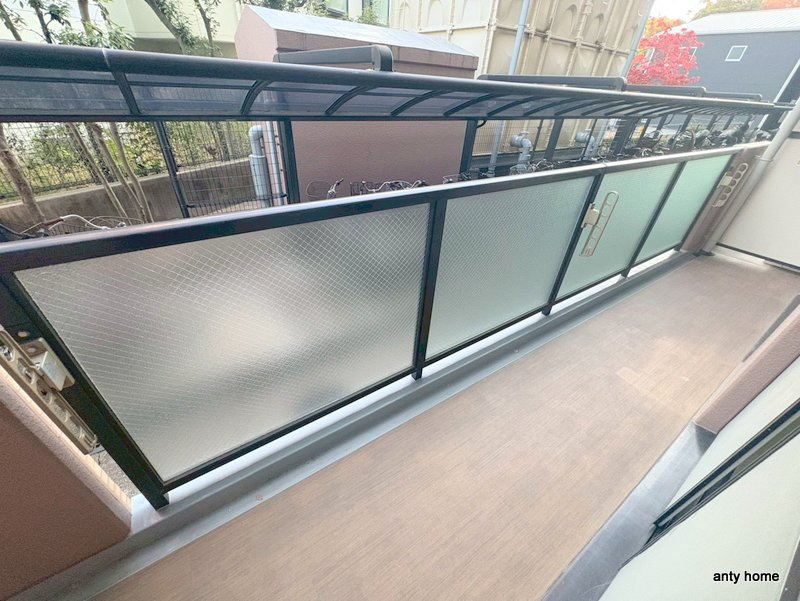 ル・アン緑地　仲介手数料無料のバルコニー