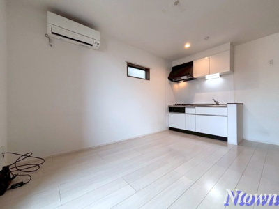 【居間・リビング】 | REGALEST中村公園deux | 使いやすいリビングです