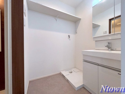 【洗面所】 | REGALEST中村公園deux | 忙しい朝には欠かせない洗面所です