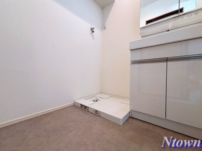 【設備】 | REGALEST中村公園deux | 洗濯機置き場です。